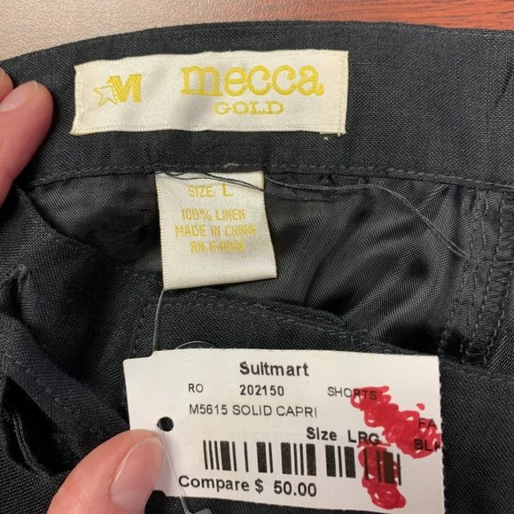 Mecca Gold  Black Capri - Picture 6 of 7